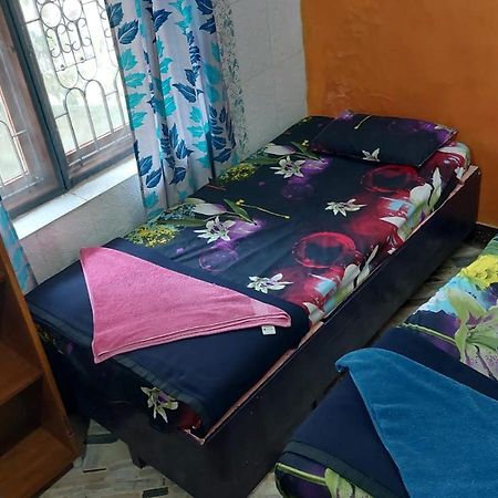 Honey Palace Homestay Madikeri Ngoại thất bức ảnh